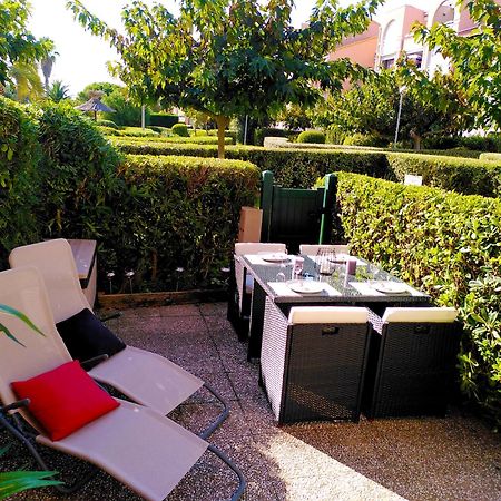 Nid douillet F2, jardin, piscine, parking, plage 200 m Palavas Extérieur photo